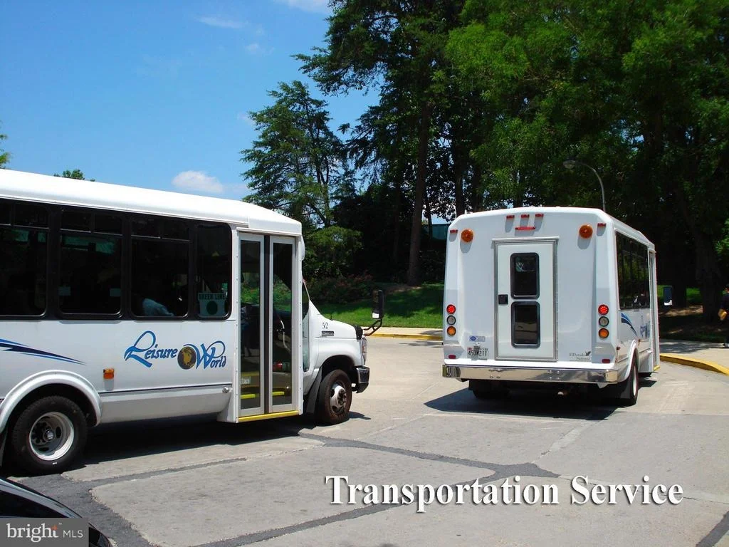 Photo of Unit 702D at 3350 GLENEAGLES DRIVE