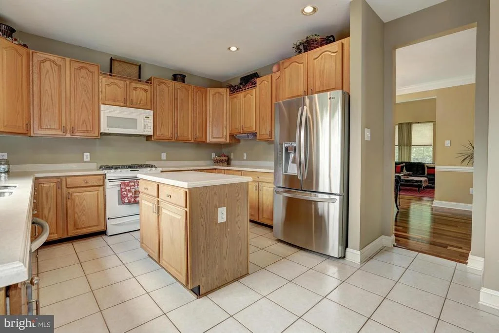 Photo of 4832 BROOM DRIVE