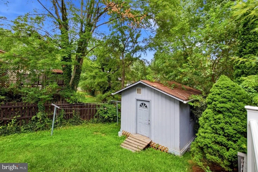 Photo of 7215 WILLOW OAK PLACE