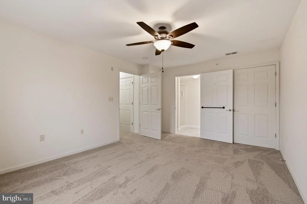 Photo of Unit 3D at 3860 NORMANDY DRIVE