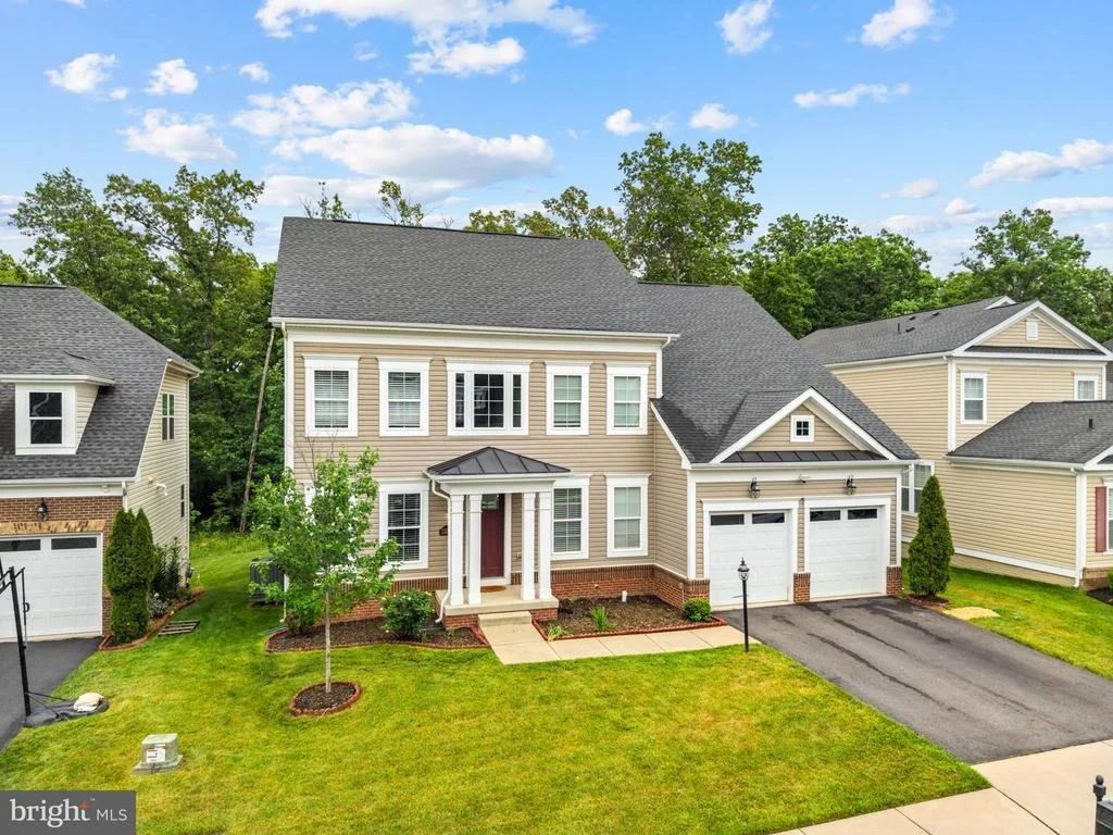 Photo of 23754 KILKERRAN DRIVE