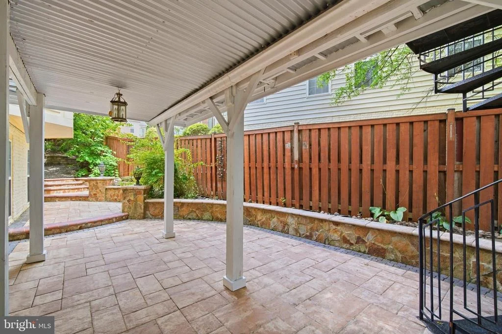 Photo of 8181 USHER DRIVE