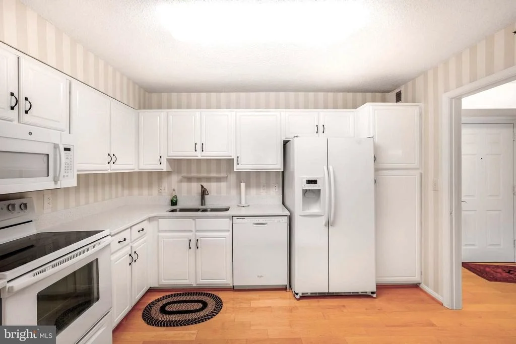 Photo of Unit 307 at 14805 PENNFIELD CIRCLE