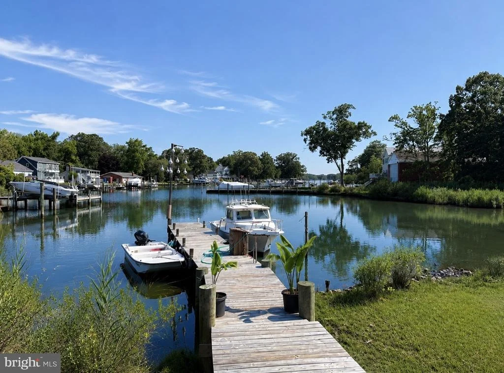 Photo of 1241 JOHNSON DRIVE