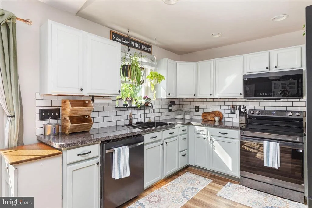 Photo of 617 FOX TRAIL