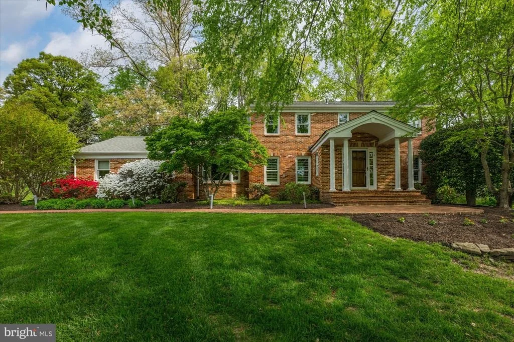 Photo of 7908 FOXHOUND ROAD