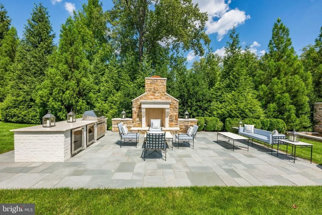 Photo of 1321 DARNALL DRIVE