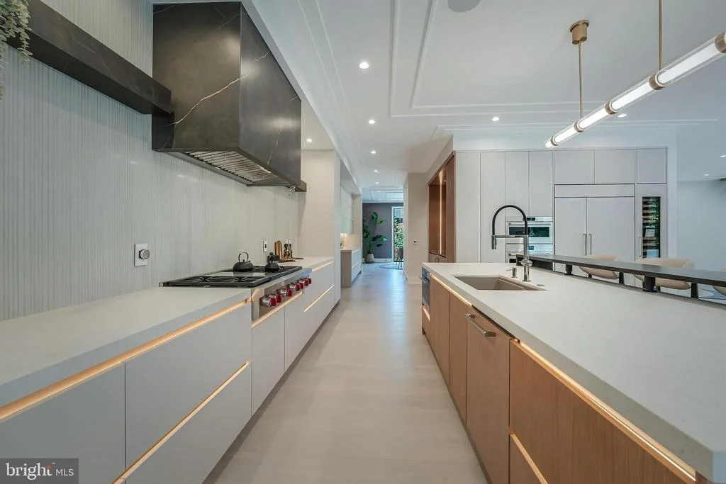 Photo of 7841 OLD DOMINION DRIVE