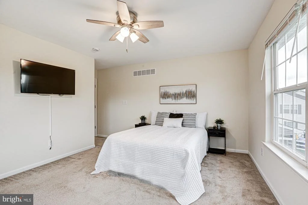 Photo of 259 AVONBRIDGE DRIVE