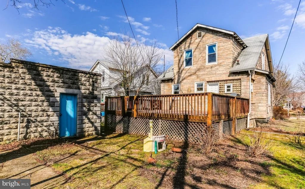 Photo of 3123 WEAVER AVENUE