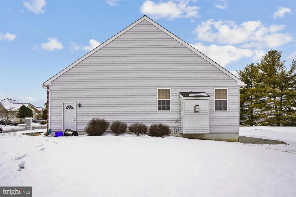 Photo of 11112 EAGLETRACE DRIVE