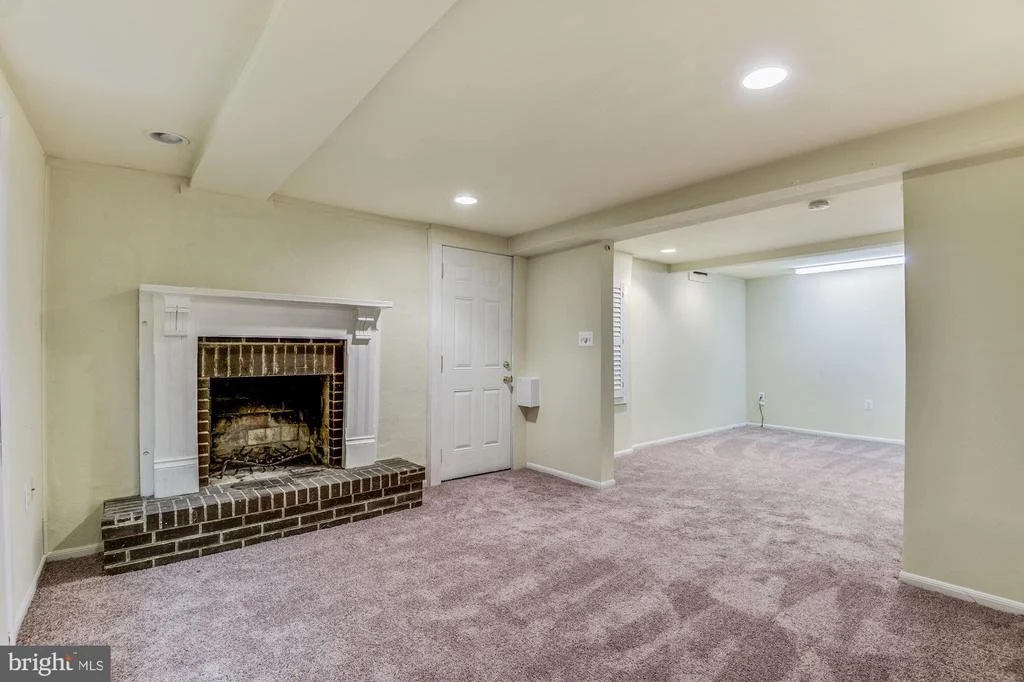 Photo of 16206 DARTMOOR DRIVE