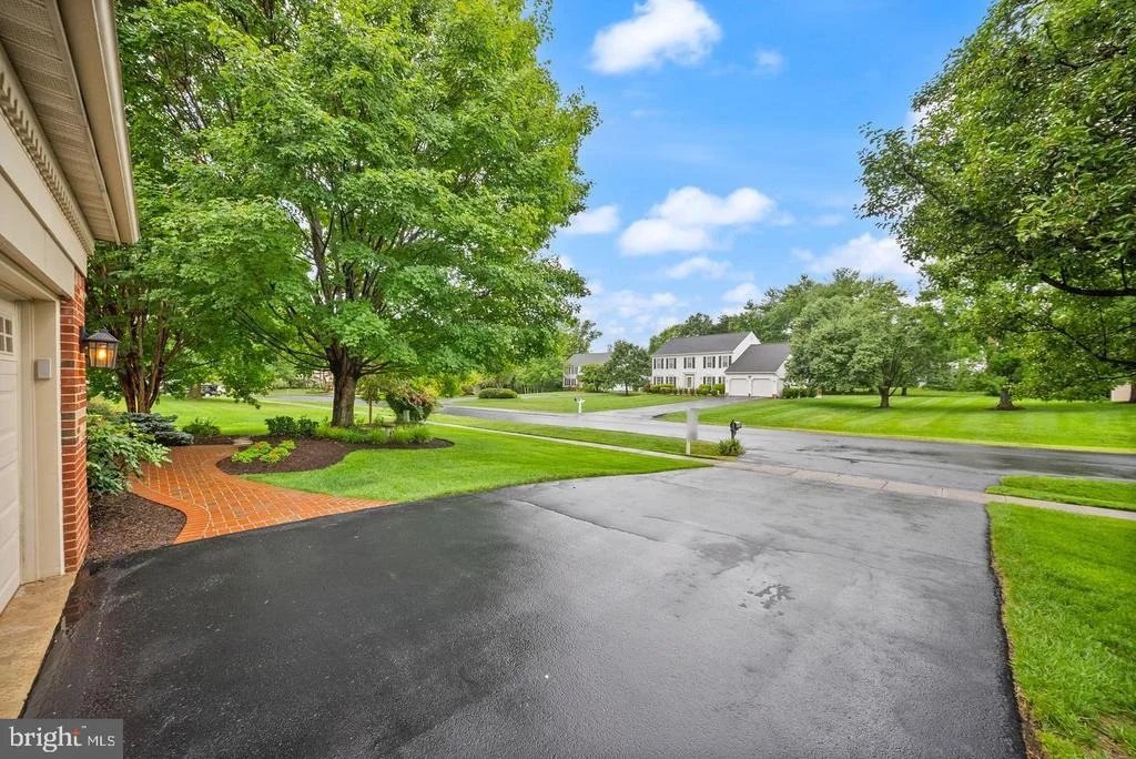 Photo of 2711 MUSTANG DRIVE