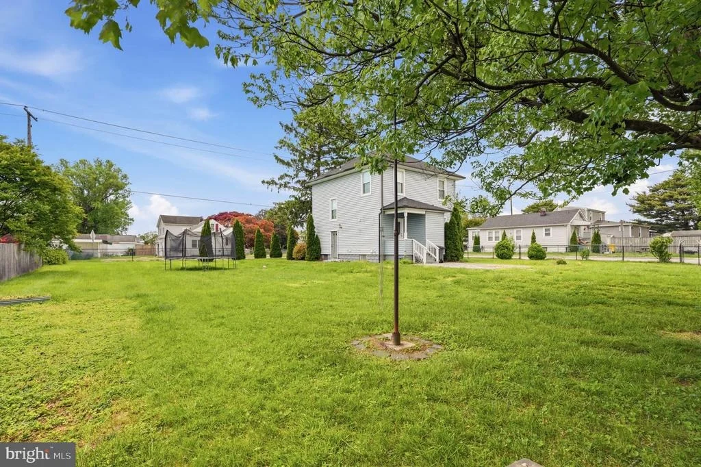 Photo of 300 TOWNSEND AVENUE