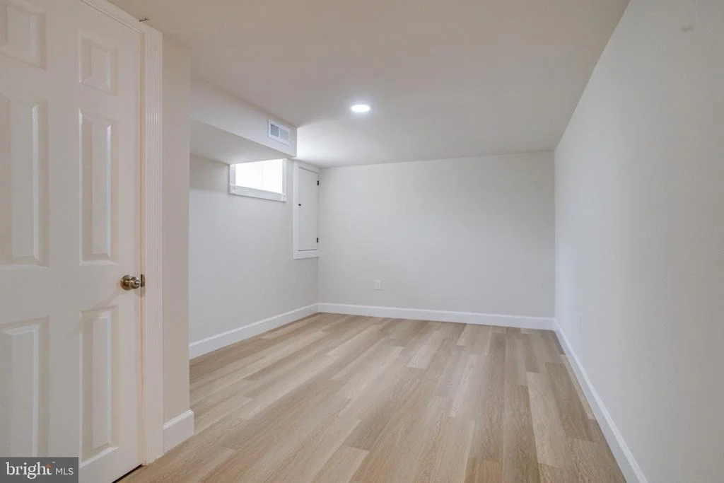 Photo of 2100 MOUNTAIN ROAD