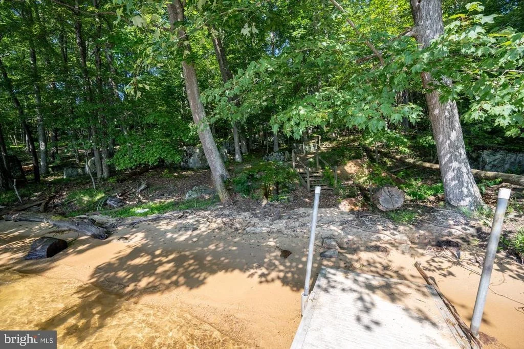 Photo of 2849 SHINGLE CAMP ROAD