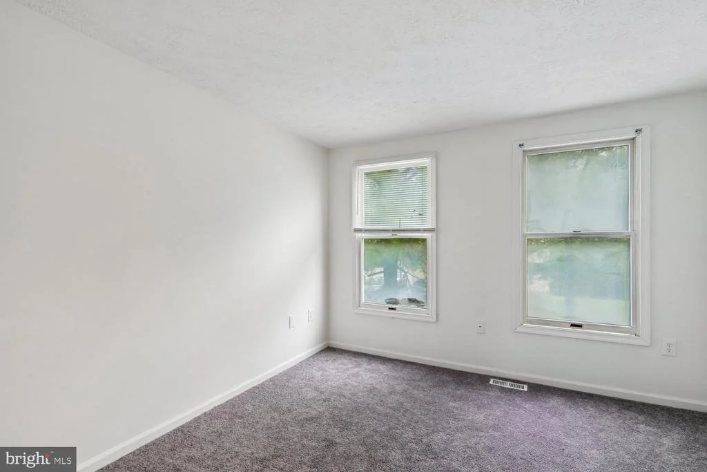 Photo of 3049 MEMORY LANE