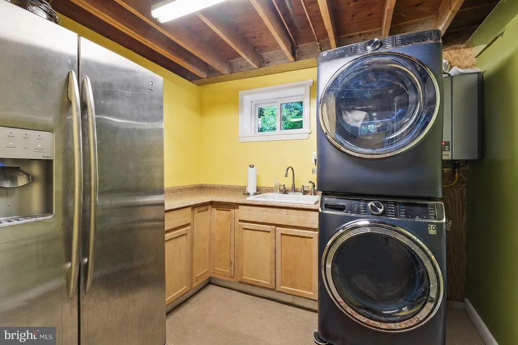 Photo of 2295 DUNSTER LANE