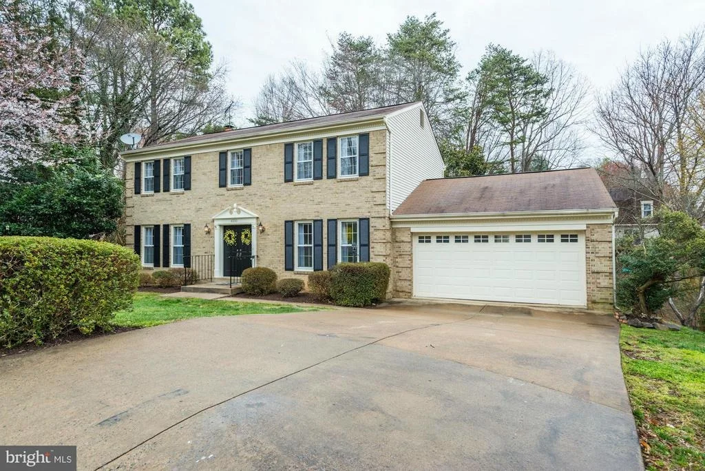 Photo of 4330 FALLSTONE PLACE