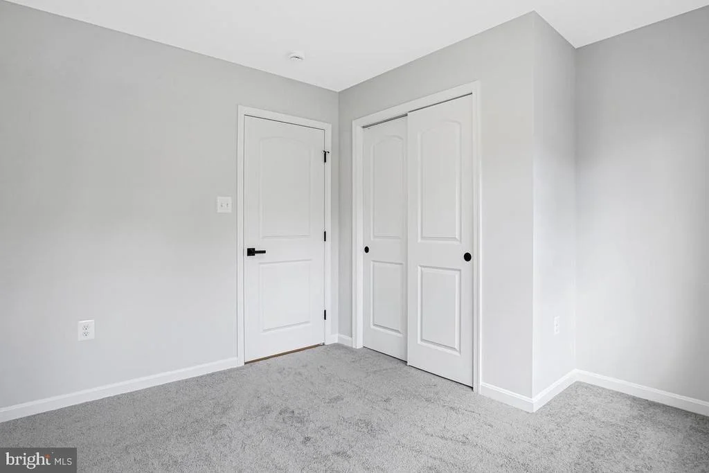 Photo of 10 POPLAR LANE