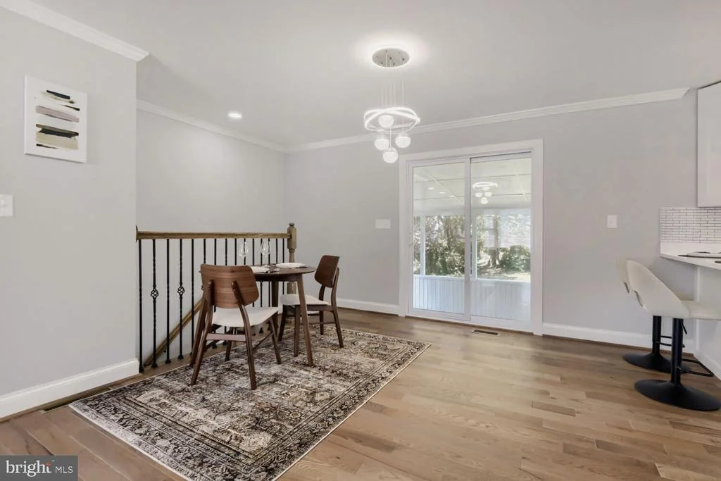 Photo of 696 W MAPLE ROAD