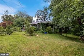 Photo of 321 SOUTHWEST DRIVE