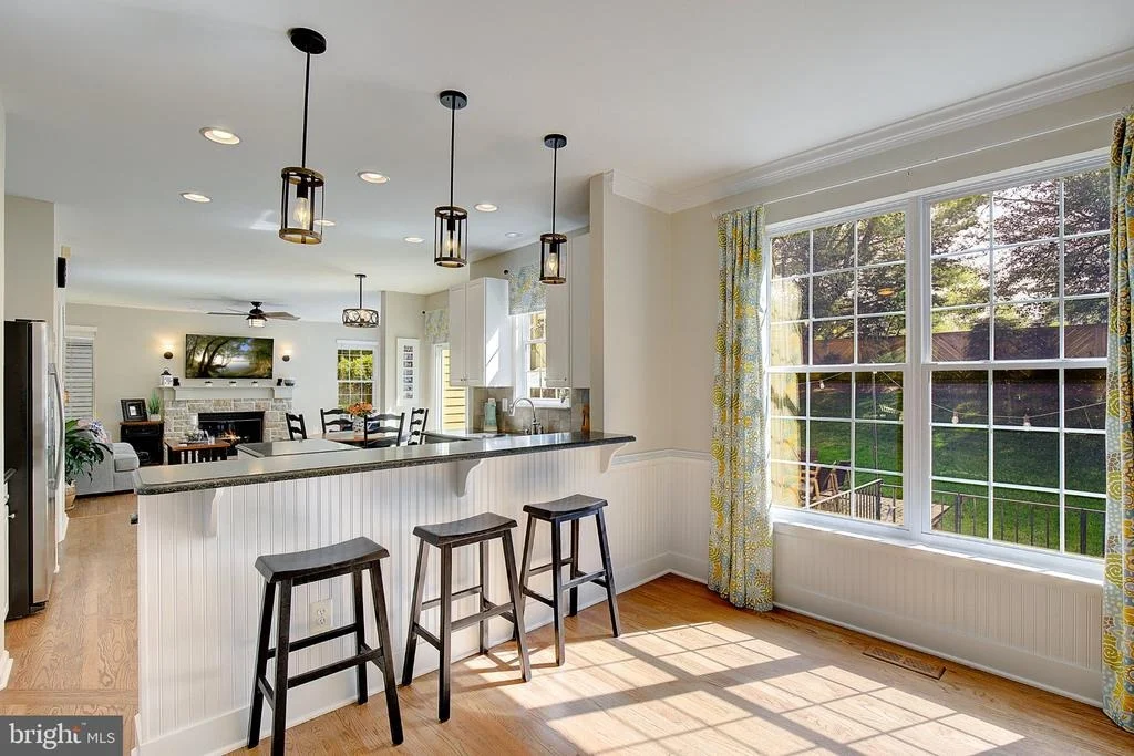 Photo of 2427 CHELMSFORD DRIVE