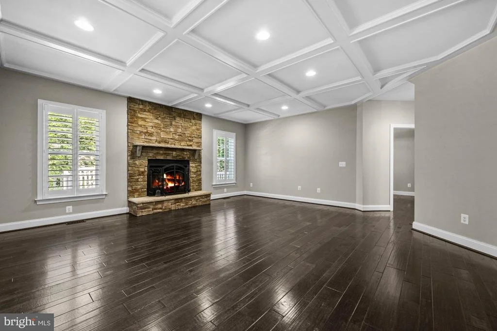 Photo of 8404 STONEWALL DRIVE
