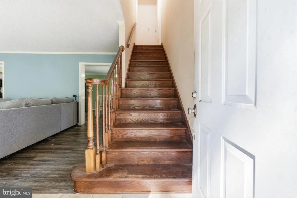 Photo of 912 BUCKINGHAM DRIVE