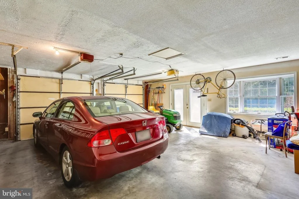 Photo of 9301 HUNTMASTER ROAD