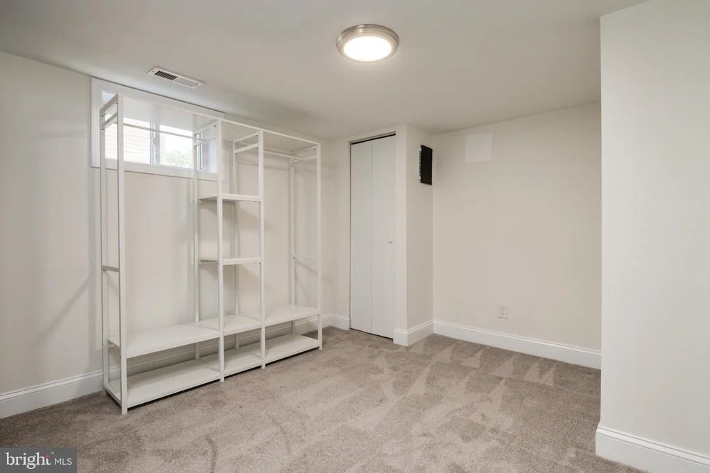 Photo of 5 HAMPTON ROAD
