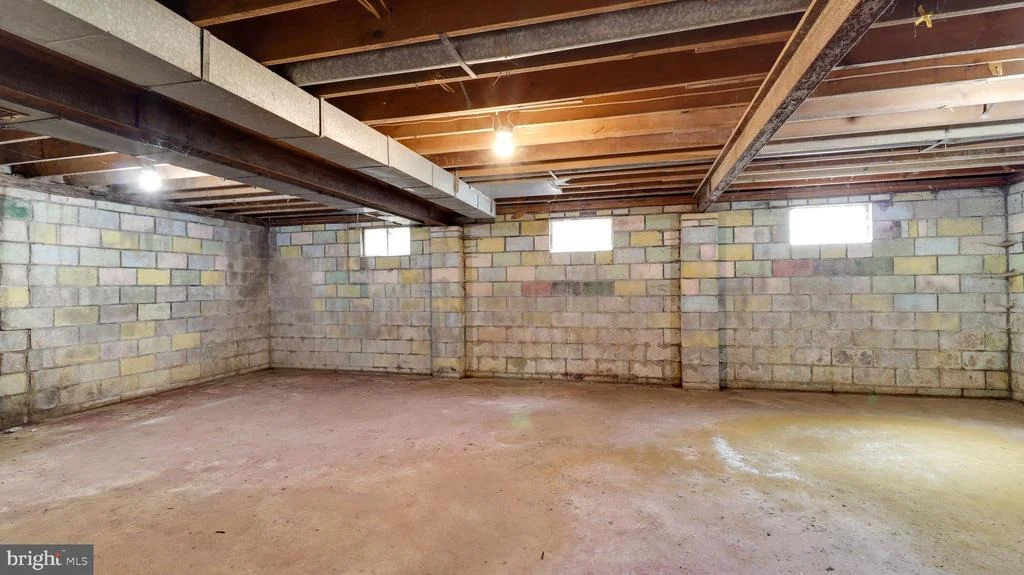 Photo of 10 DAVIS AVENUE
