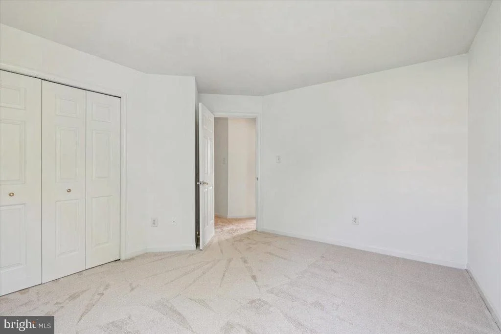 Photo of 5180 BOSCOMBE COURT