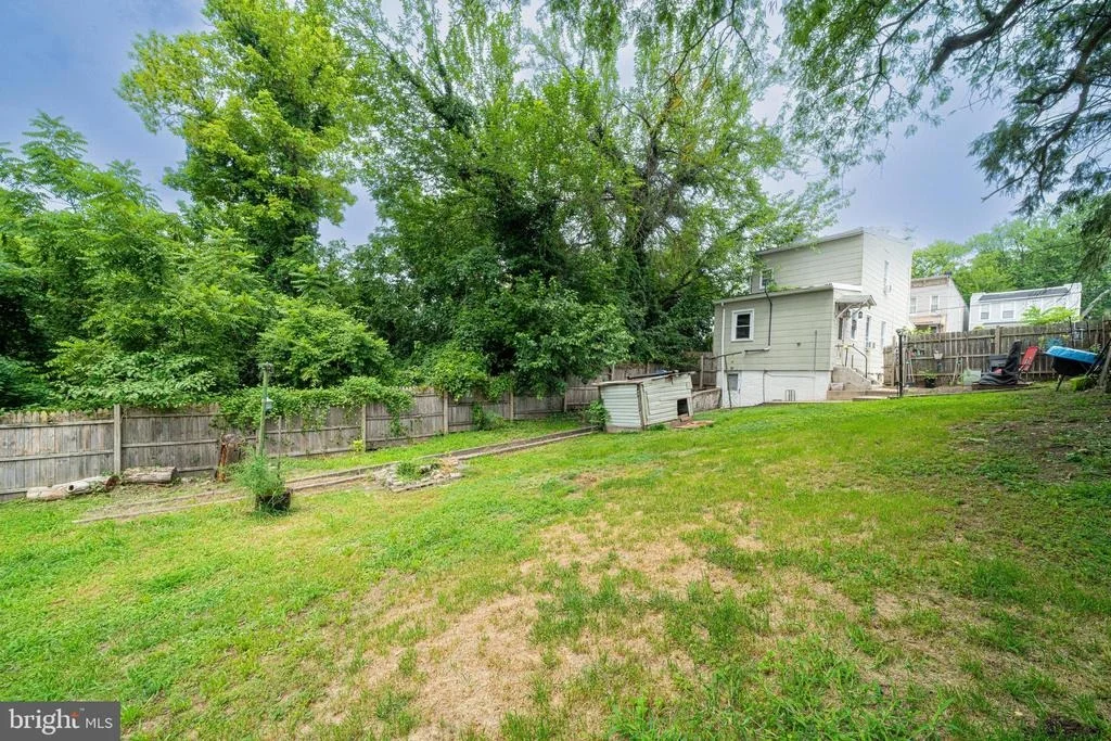 Photo of 3223 STRICKLAND STREET
