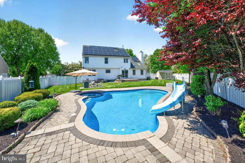 Photo of 4 WESTMINSTER DRIVE
