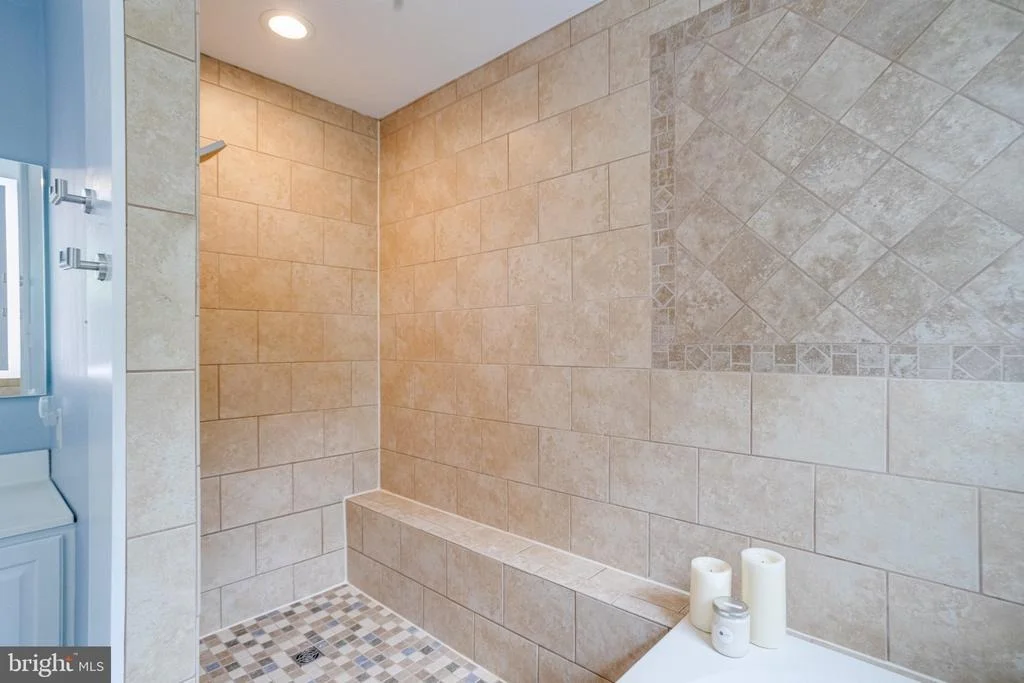 Photo of 44 ALGONQUIN DRIVE