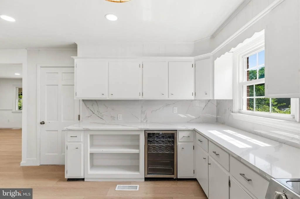 Photo of 6783 SUNNYBROOK DRIVE
