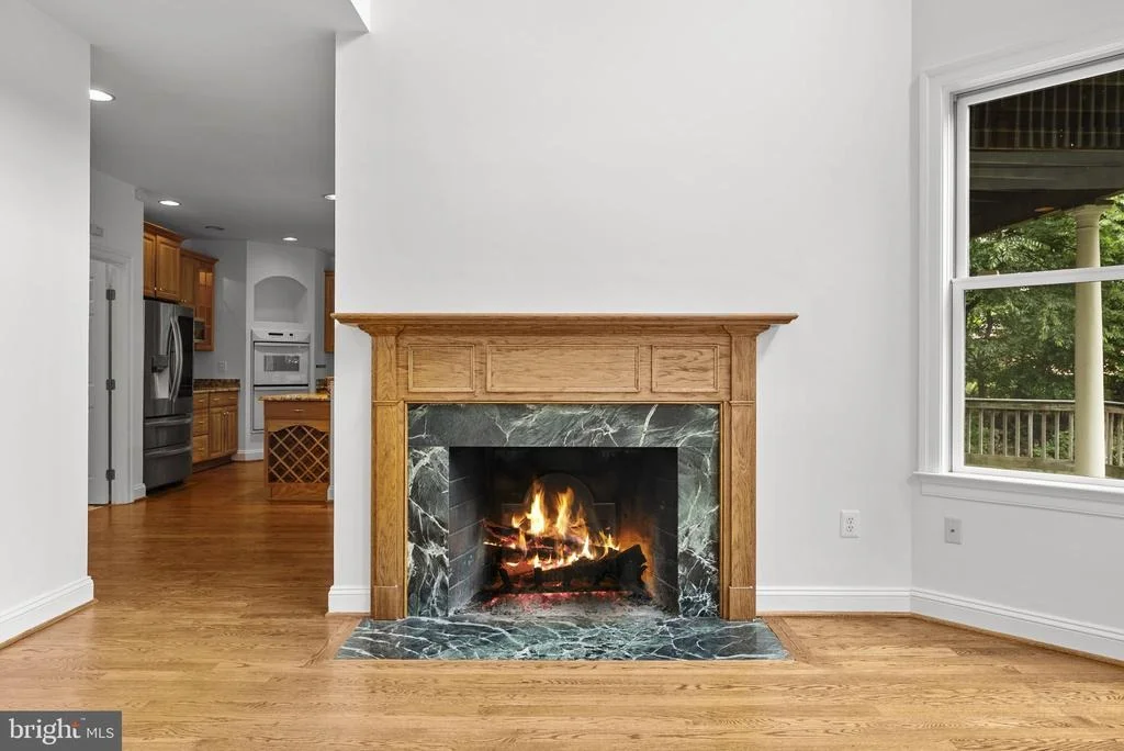 Photo of 17951 STONELEIGH DRIVE