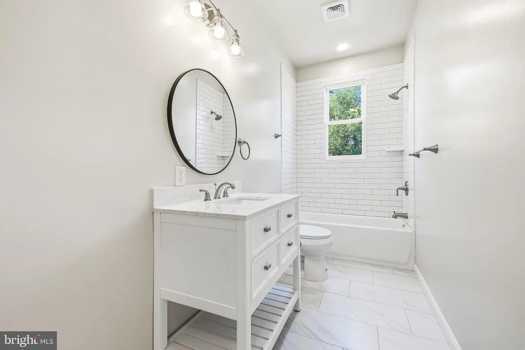 Photo of 692 RIDGE