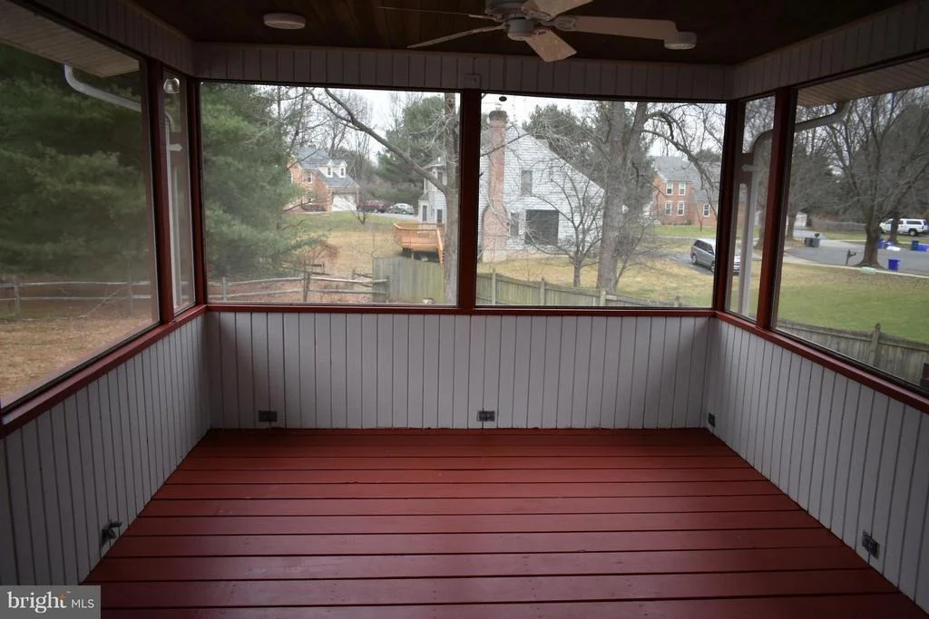 Photo of 6901 MUNCASTER MILL ROAD