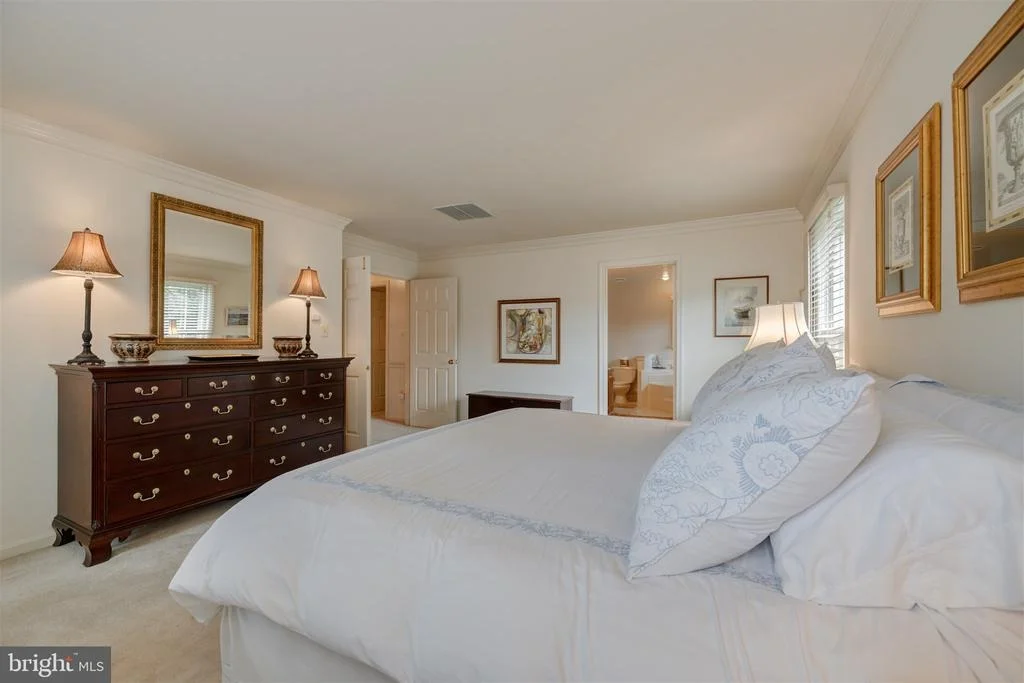 Photo of 7909 DEERLEE DRIVE
