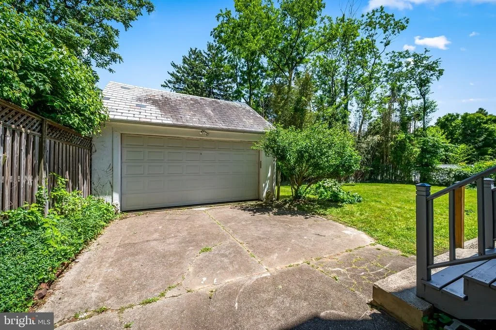 Photo of 4203 SOMERSET PLACE
