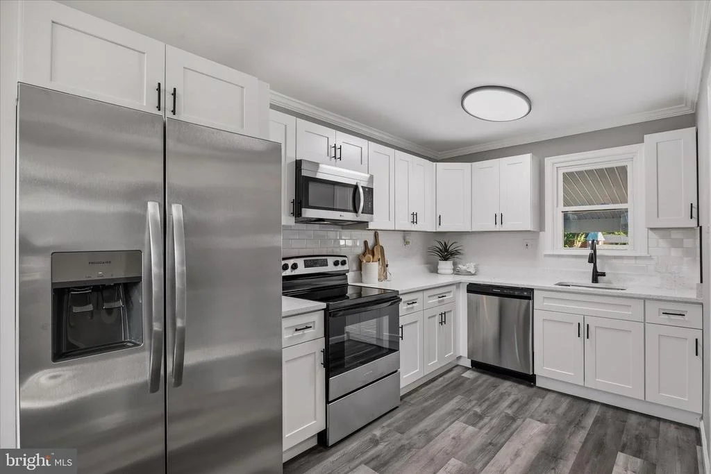 Photo of 183 KENWOOD ROAD