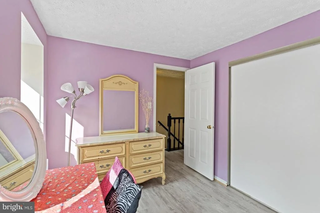Photo of 15084 HOLLEYSIDE DRIVE