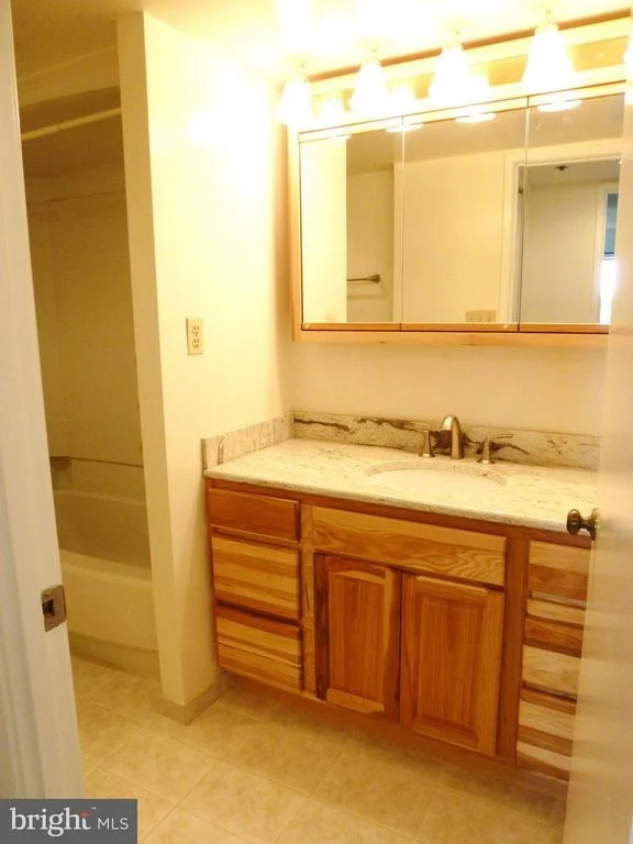 Photo of Unit 2902 at 15107 INTERLACHEN DRIVE
