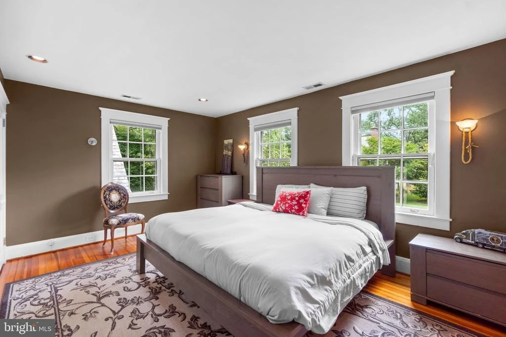 Photo of 322 SAINT DUNSTANS ROAD