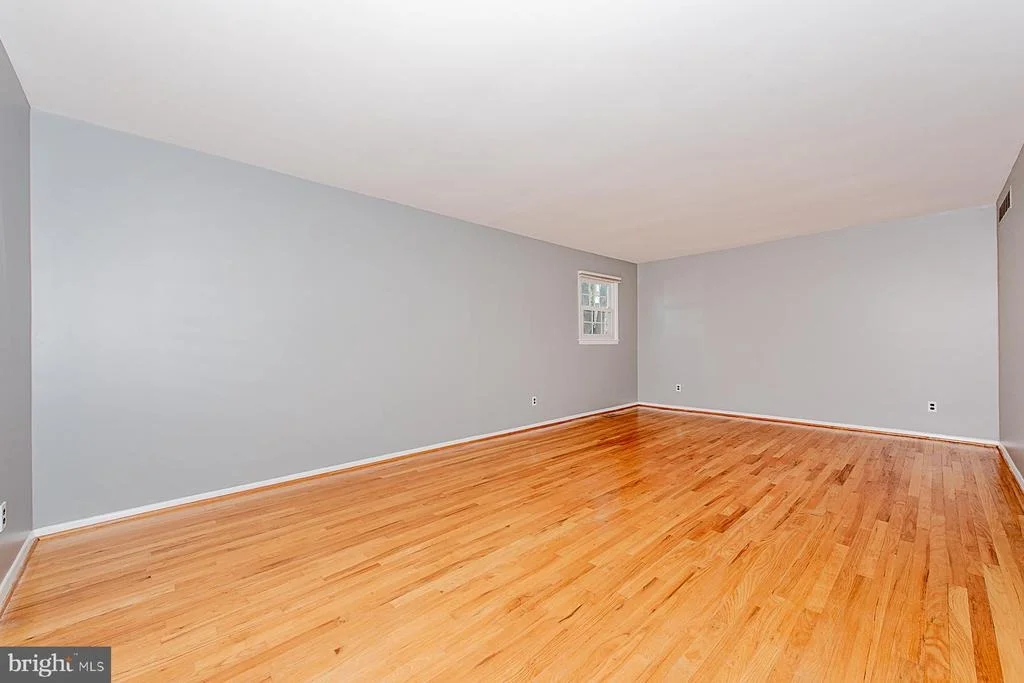 Photo of 9703 TULSEMERE ROAD