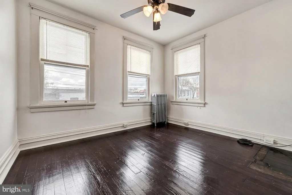 Photo of 5 7TH STREET E