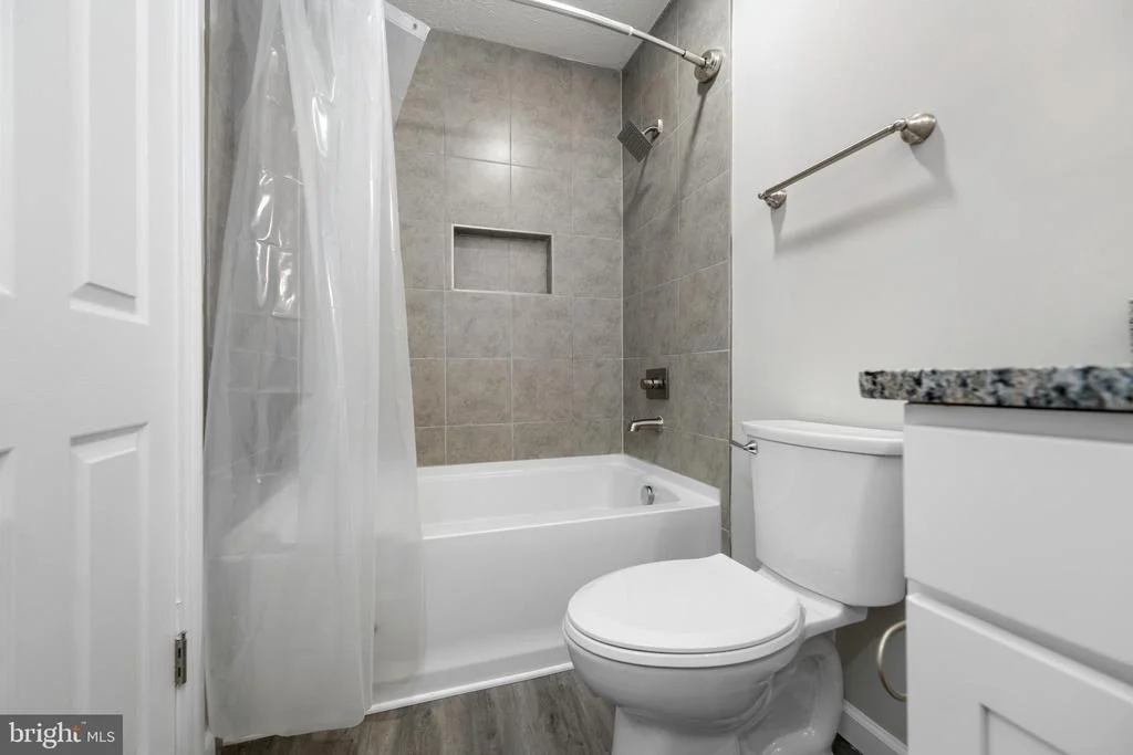 Photo of 20 COLGATE DRIVE