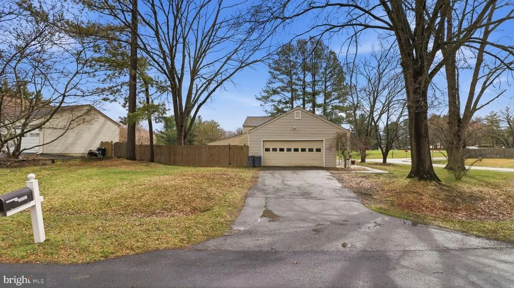 Photo of 15501 PEACH LEAF LANE